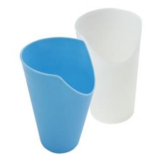 Trinkbecher mit Nasenausschnitt